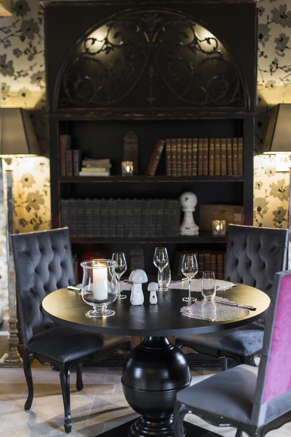 Domaine De Rymska & Spa - Relais & Chateaux Saint-Jean-de-Trezy Luaran gambar